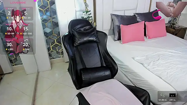 Snapshot of emily_parks666 chatting on December 4, 9:23 pm emily parks666 online show from December 4, 9:23 pm