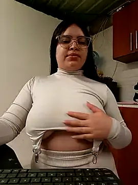 sofia athome online show from November 24, 7:24 pm