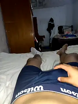 Latinokev online show from November 18, 7:40 pm