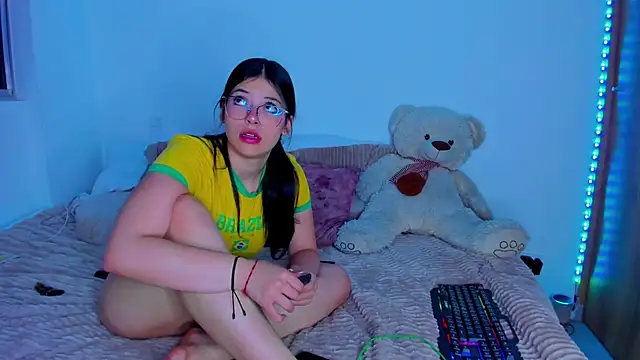 majo gallego online show from November 20, 12:00 am