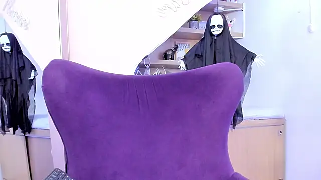 Sasha Grace online show from October 25, 1:07 pm