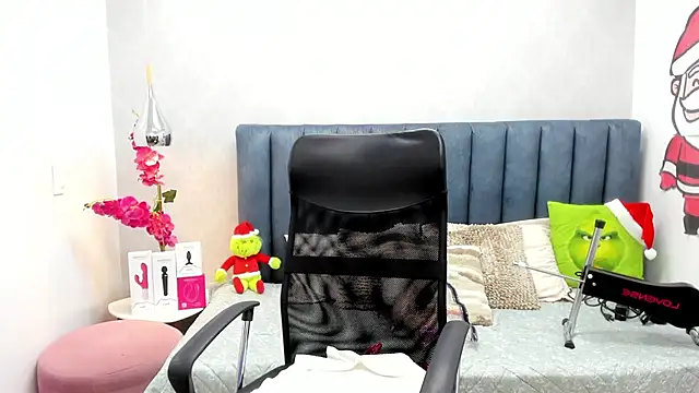 Sasha Grace online show from January 5, 8:01 pm