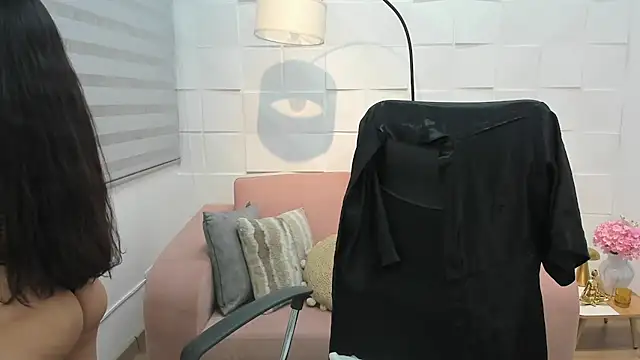 Snapshot of Sasha_Grace chatting on July 10, 1:25 pm Sasha Grace online show from July 10, 1:25 pm
