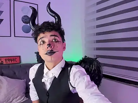 jacob rick online show from October 31, 6:53 pm