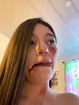   Lorelain   online show from October 31, 10:00 pm