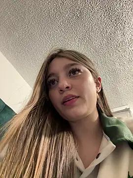   Lorelain   online show from January 9, 9:49 pm