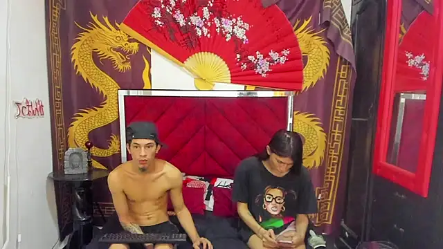 Pride couple online show from December 19, 11:23 pm