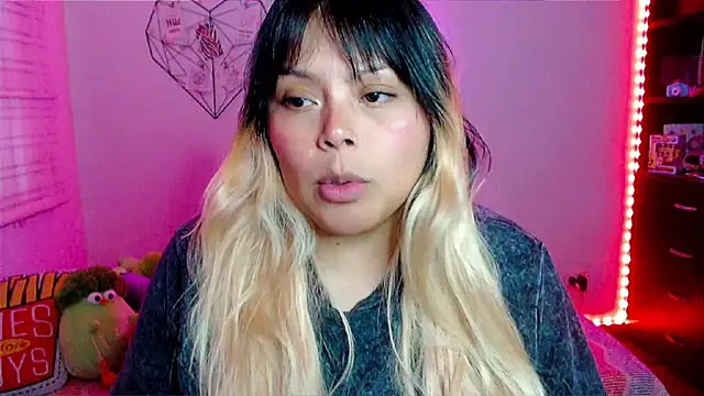 EllieMoonX online show from March 9, 11:09 pm