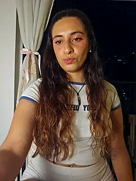 Meganthomson online show from April 28, 1:15 am
