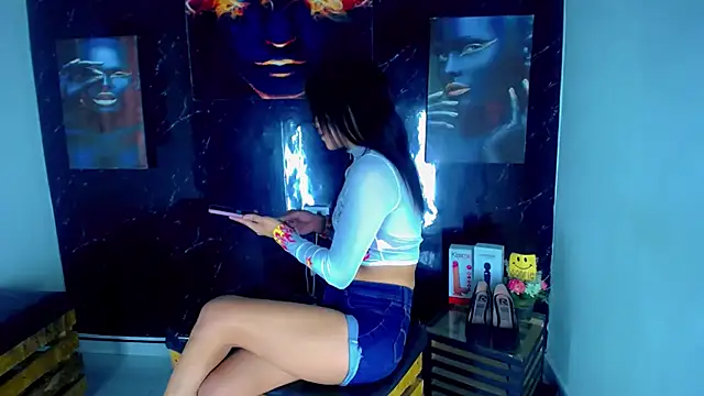 party girl skiny online show from July 17, 10:25 pm