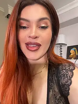 Snapshot of AbrilColls_ chatting on June 19, 1:10 am AbrilColls online show from June 19, 1:10 am