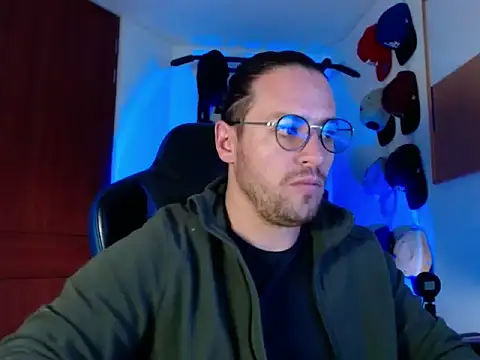 kurt xx online show from November 14, 8:35 am