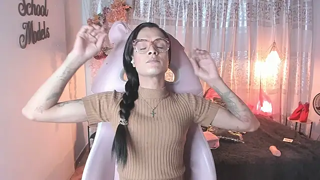 ZAMMIRA online show from November 24, 5:29 am