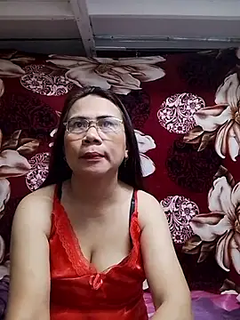 Snapshot of erma_joy chatting on May 20, 9:43 pm erma joy online show from May 20, 9:43 pm