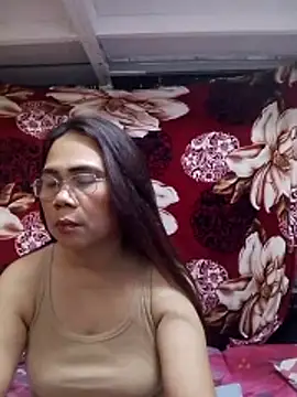 Snapshot of erma_joy chatting on May 28, 8:22 am erma joy online show from May 28, 8:22 am