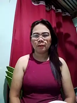 Snapshot of erma_joy chatting on June 19, 9:57 am erma joy online show from June 19, 9:57 am