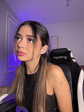 HoneyMollyX online show from January 19, 1:04 pm