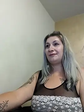 LilithGreenn online show from October 12, 5:28 am