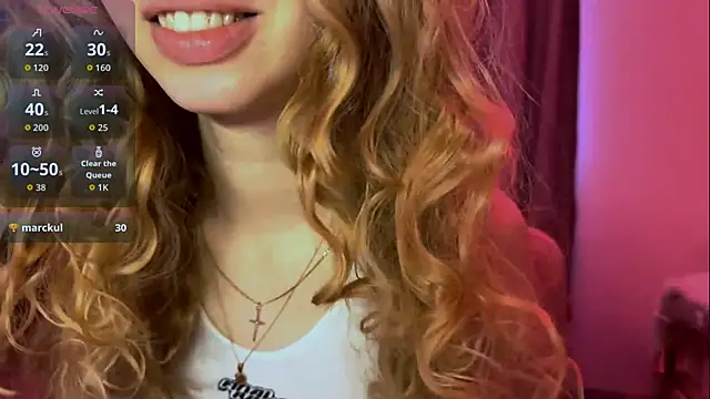 LunaCrave online show from December 14, 10:20 am