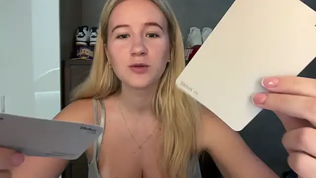 itssosierra online show from May 12, 12:30 am