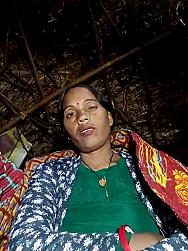 Cutsedi3 online show from November 7, 11:27 pm