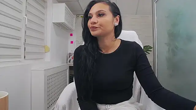 YaraXCox online show from November 7, 4:12 am