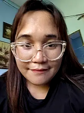 Snapshot of PussyCherry chatting on October 12, 5:17 am PussyCherry online show from October 12, 5:17 am