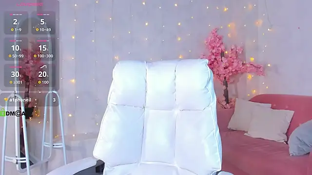 Renesmy Black online show from February 10, 11:53 pm