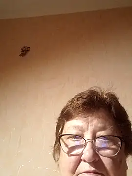 Snapshot of Katherine735 chatting on June 18, 7:51 pm Katherine735 online show from June 18, 7:51 pm