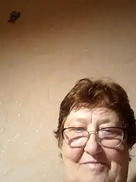 Snapshot of Katherine735 chatting on June 25, 8:13 pm Katherine735 online show from June 25, 8:13 pm