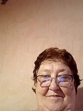 Snapshot of Katherine735 chatting on June 28, 12:11 pm Katherine735 online show from June 28, 12:11 pm