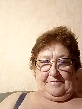 Snapshot of Katherine735 chatting on July 11, 8:22 pm Katherine735 online show from July 11, 8:22 pm