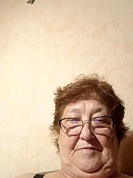 Snapshot of Katherine735 chatting on July 18, 8:01 pm Katherine735 online show from July 18, 8:01 pm