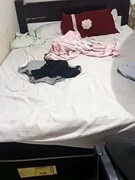 Snapshot of _-_-_rayssa chatting on October 21, 11:22 am  - - rayssa online show from October 21, 11:22 am