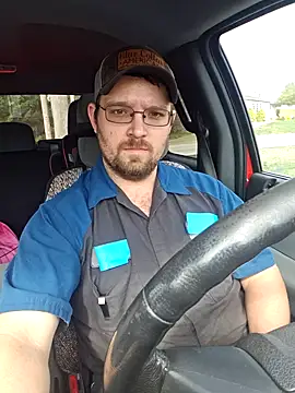 dakotafail92 online show from October 16, 7:15 pm