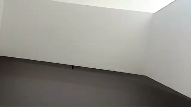 Snapshot of Babis_girlsss chatting on November 9, 9:07 am Babis girlsss online show from November 9, 9:07 am