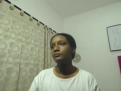 millysweetass online show from October 22, 2:17 pm