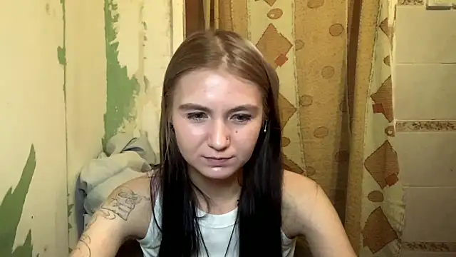 ArianeBhayani online show from October 29, 10:33 pm