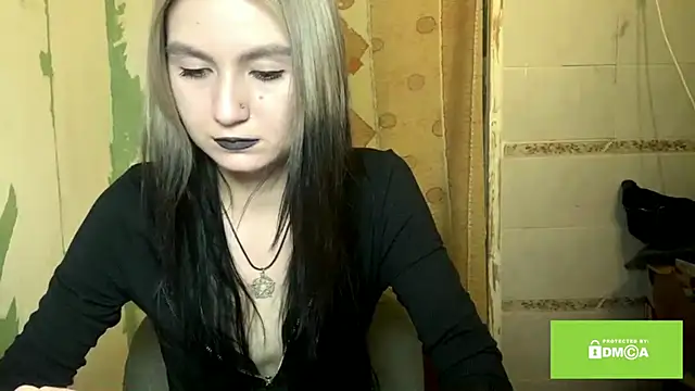 ArianeBhayani online show from November 7, 9:04 pm