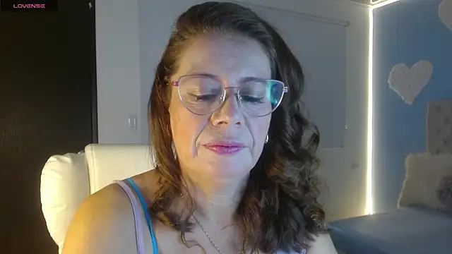 channelsmith 55 online show from March 12, 1:28 pm