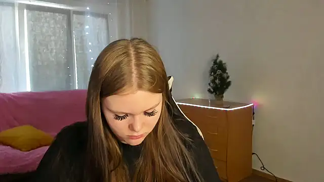 Musegirl online show from January 14, 9:04 am