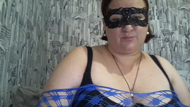 Snapshot of AgilaMipo chatting on June 8, 6:25 am AgilaMipo online show from June 8, 6:25 am