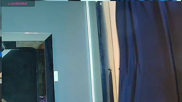 Snapshot of Adara_Ferrara chatting on May 29, 5:27 am Adara Ferrara online show from May 29, 5:27 am