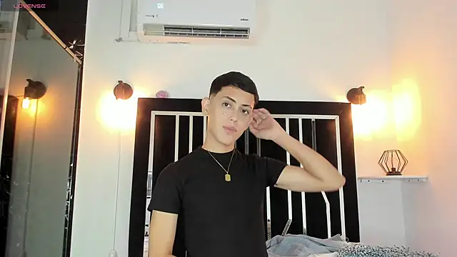 Iam criss09 online show from October 14, 12:28 pm