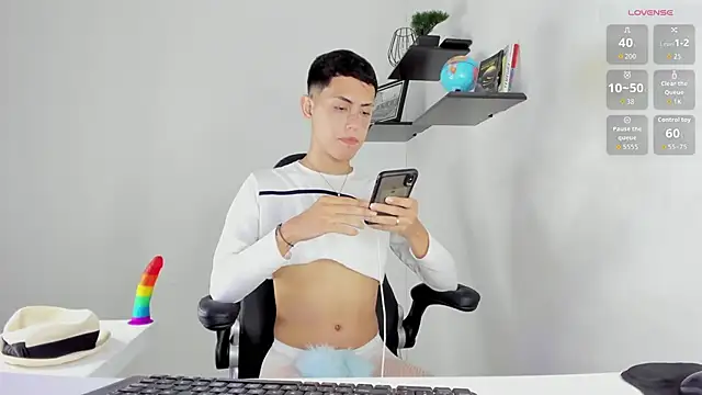 Iam criss09 online show from October 15, 1:00 pm