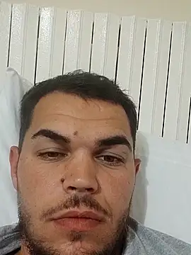 Alexszader36 online show from October 30, 9:15 pm