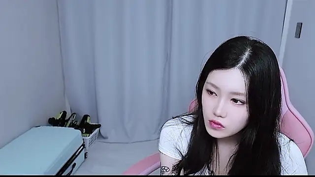 MISA 02 online show from December 21, 4:14 pm