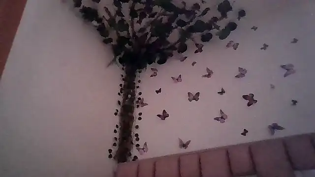 Snapshot of abby_moss_2 chatting on June 10, 12:37 pm abby moss 2 online show from June 10, 12:37 pm
