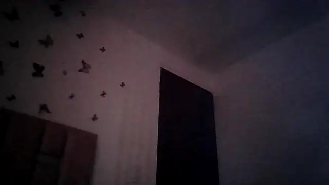 Snapshot of abby_moss_2 chatting on June 14, 12:40 pm abby moss 2 online show from June 14, 12:40 pm