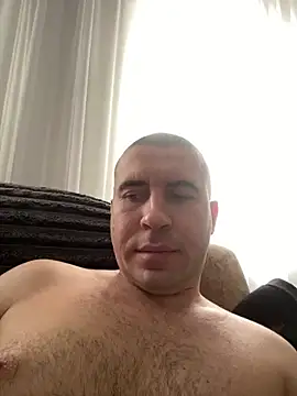 AronMode online show from November 23, 11:10 am